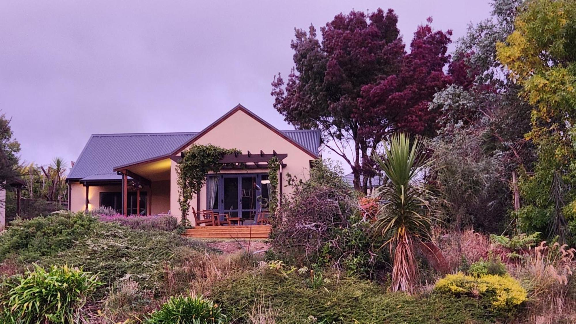 Boutique Art Retreat Hotell Upper Hutt Eksteriør bilde